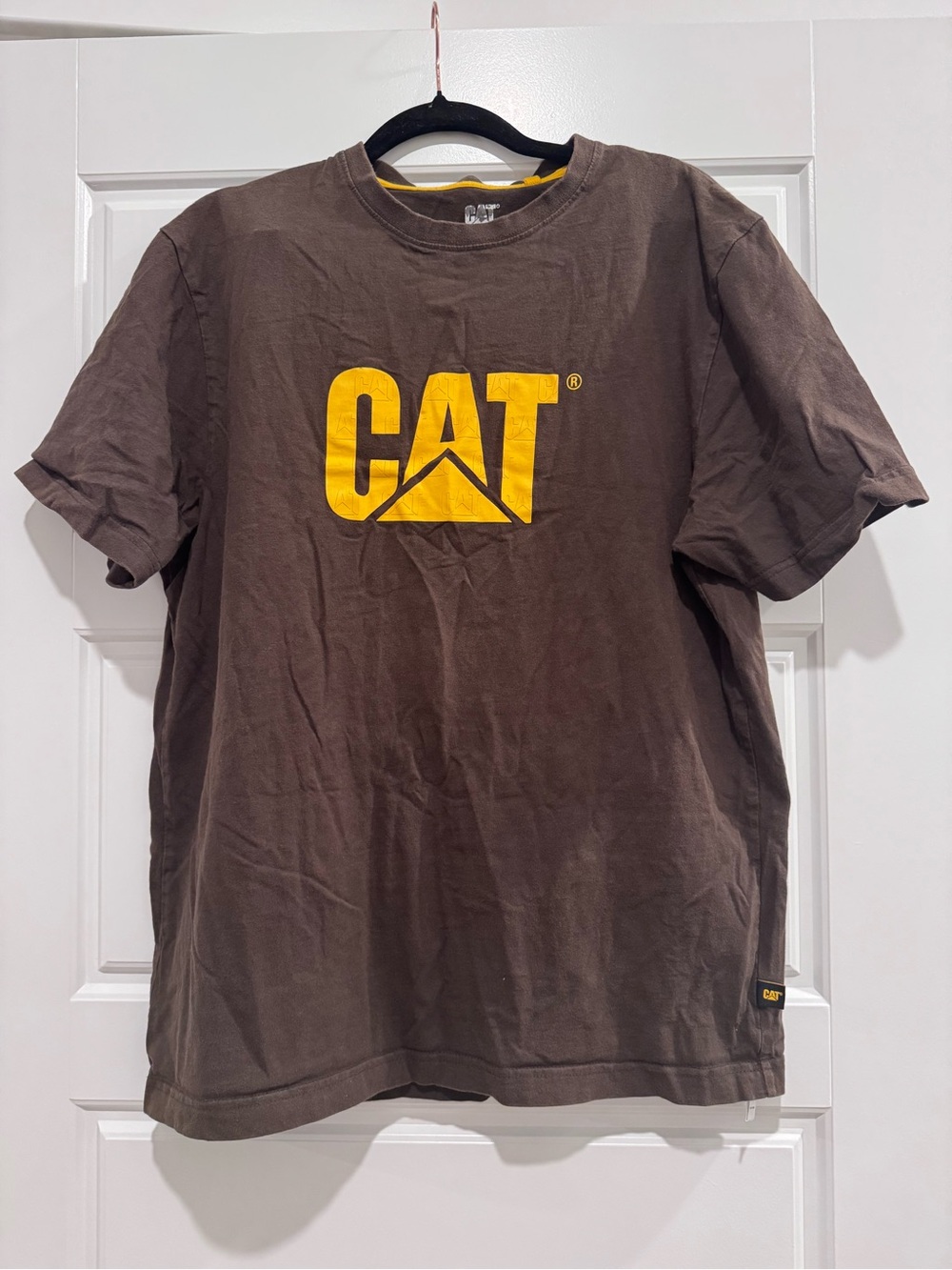 CAT Caterpillar Men’s Logo Graphic T-Shirt Brown Cotton Medium